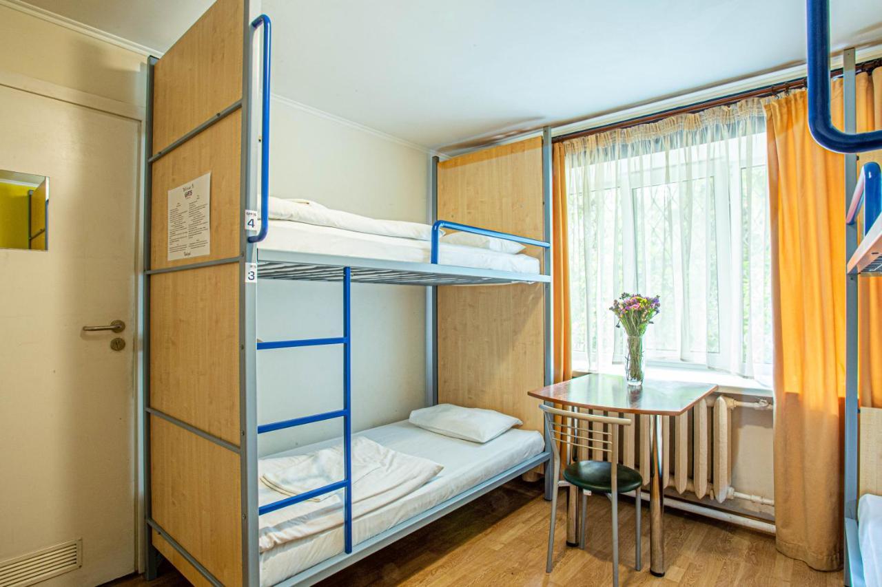 Gar'is Hostel Kiev Buitenkant foto