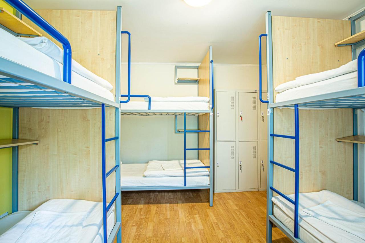 Gar'is Hostel Kiev Buitenkant foto